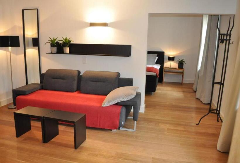 סוויטת ג'וניור, Schloß Ort