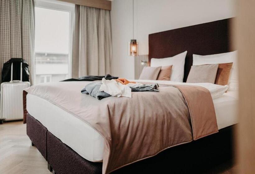 Стандартный Номер Кровать Кинг, Zumoxn