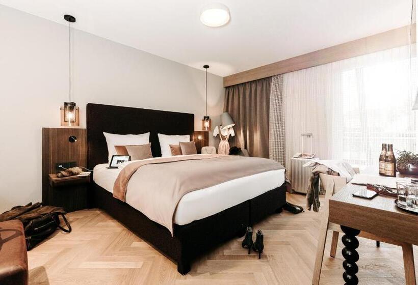 Номер Deluxe, Zumoxn