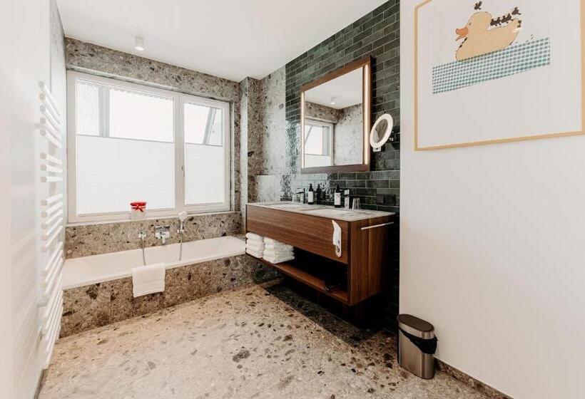 Апартаменты 2 Спальни, Zumoxn