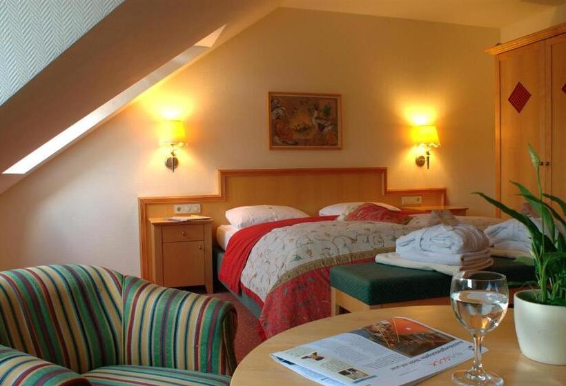 اتاق استاندارد, Inselhotel Vierjahreszeiten