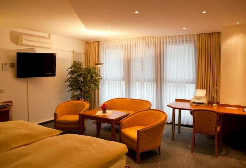 Номер Стандарт, Parkhotel Goldlinde