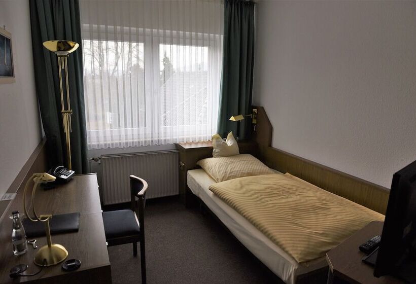 غرفة قياسية فردية, Parkhotel Goldlinde