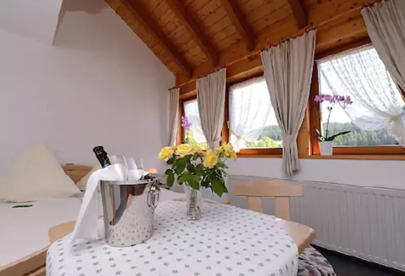 スタンダードルーム, Berghotel Und Restaurant Kräuter Chalet