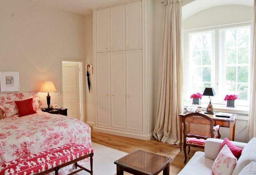 غرفة قياسية, Schlosshotel Münchhausen