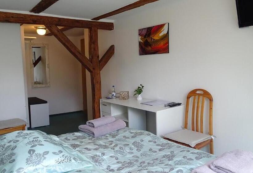 Номер Стандарт, Alb Hotel Schalksburg
