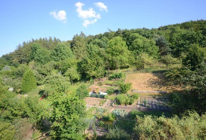 标准间, Pension Burk