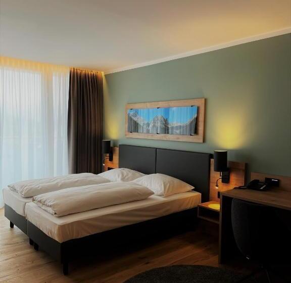 컴포트 룸, Allgaustern