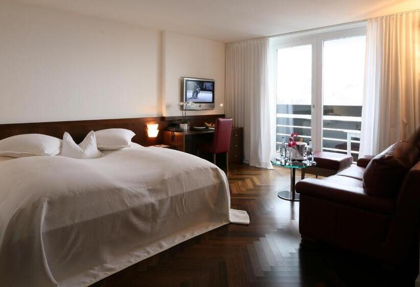 주니어 스위트, Allgaustern