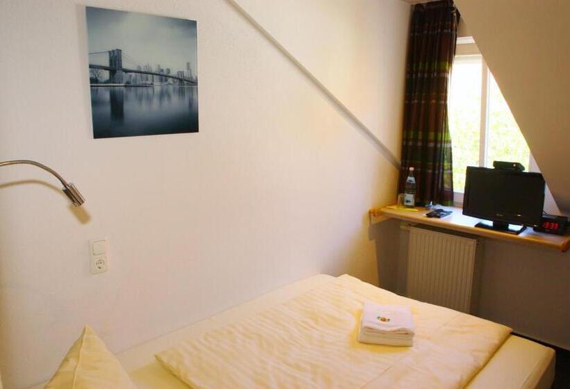 غرفة قياسية, Am Schloss