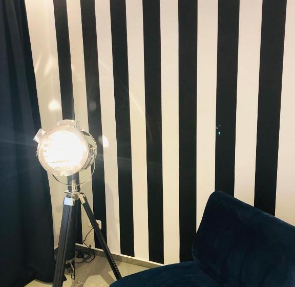 غرفة ديلوكس, Am Schloss