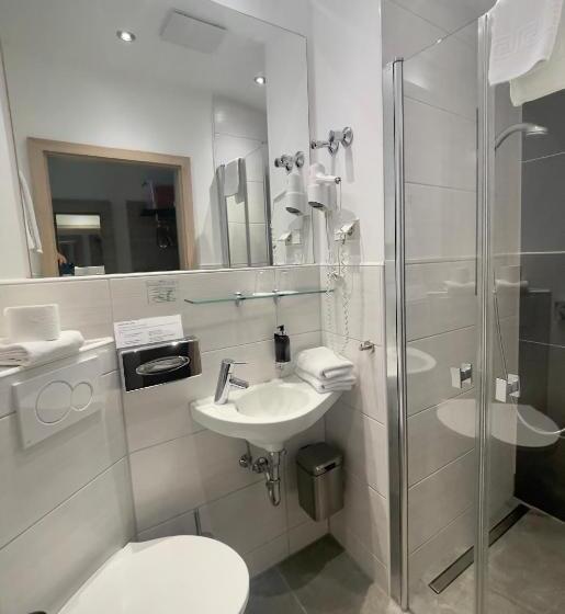 스탠다드 룸, Central