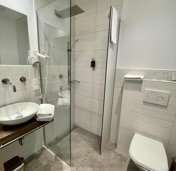 스탠다드 룸, Central