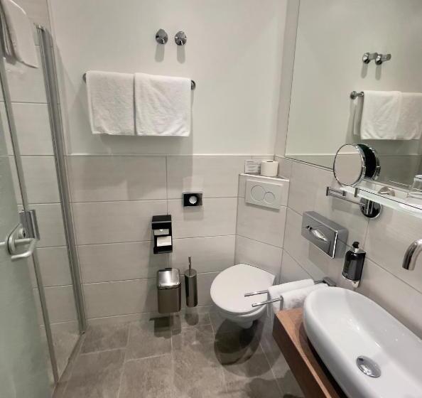 스탠다드 룸, Central