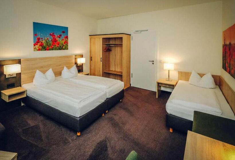 غرفة قياسية ثلاثية, Europa