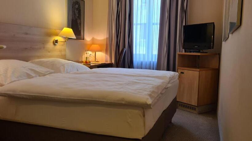 标准间, Garni  Am Ellinger Tor