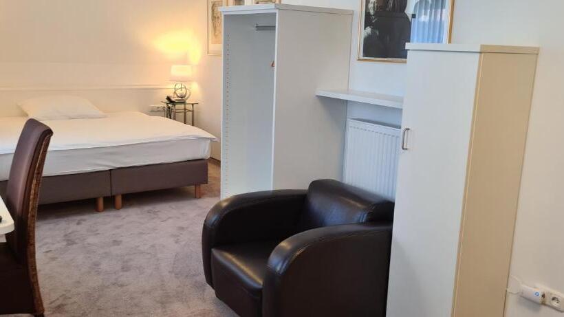 标准间, Garni  Am Ellinger Tor