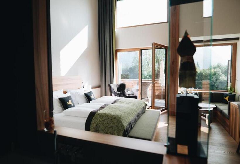 חדר דלוקס עם מרפסת, Klosterhof – Alpine Hideaway & Spa