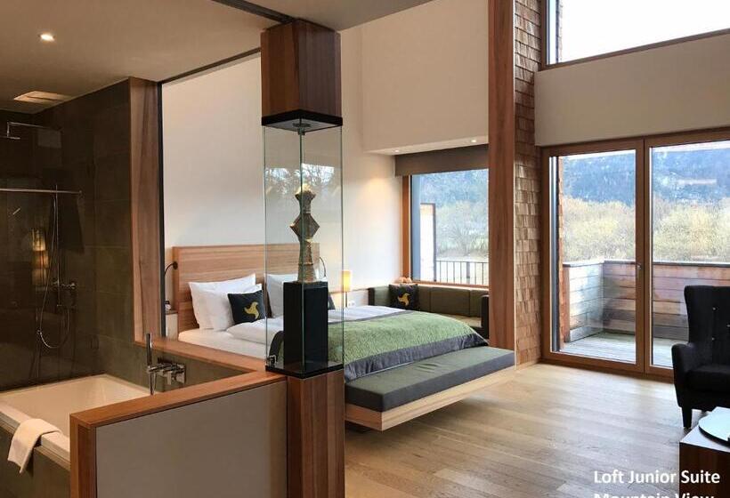 סוויטת ג'וניור נוף הרים, Klosterhof – Alpine Hideaway & Spa