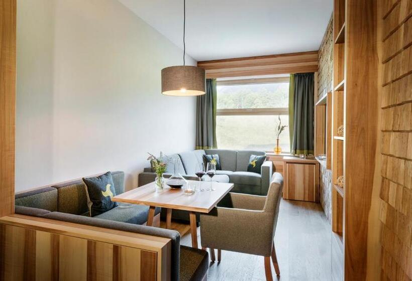 סוויטה עם ג'קוזי, Klosterhof – Alpine Hideaway & Spa