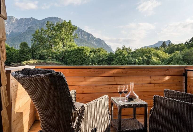 סוויטת ג'וניור נוף הרים, Klosterhof – Alpine Hideaway & Spa