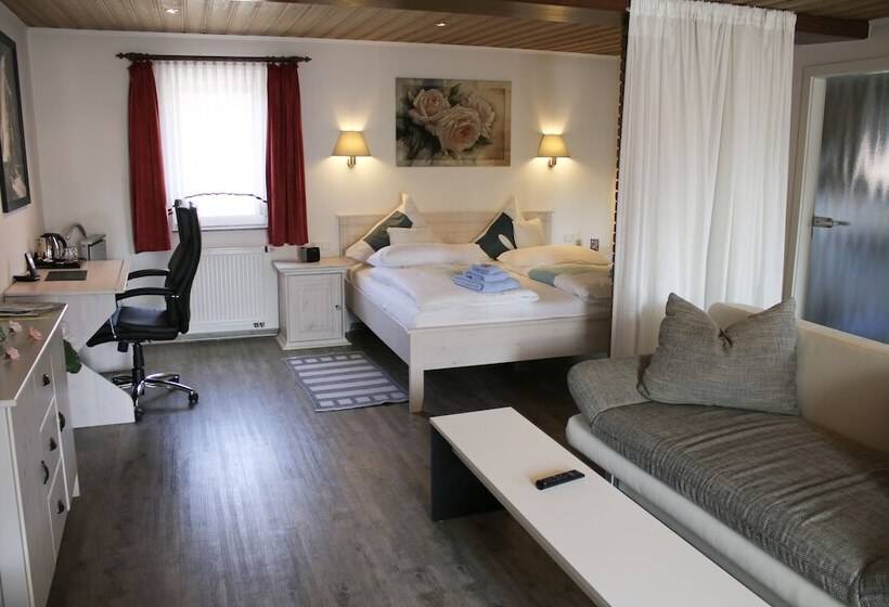 جناح جونيور, Landgasthaus Bonn