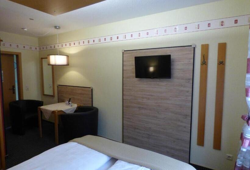 标准间, Nußknacker