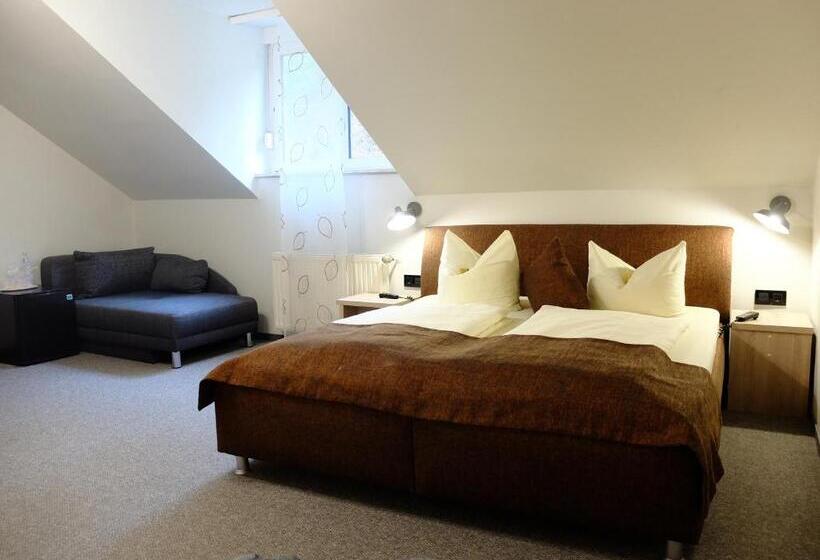 חדר סטנדרט, Postkeller