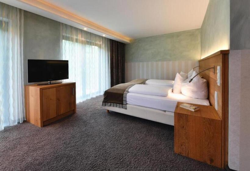 高级大房间, Rebenhof