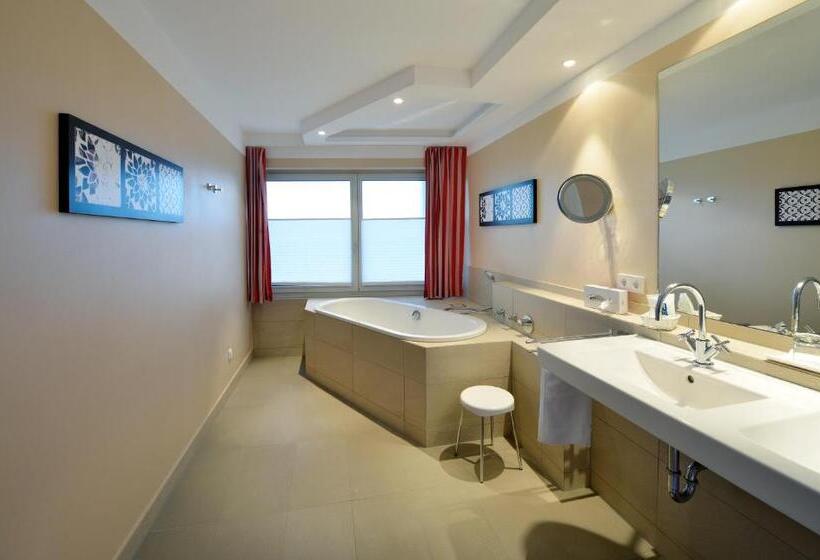 小型套房, Rebenhof