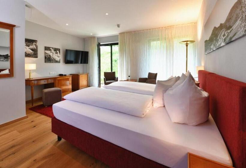 舒适型房间, Rebenhof