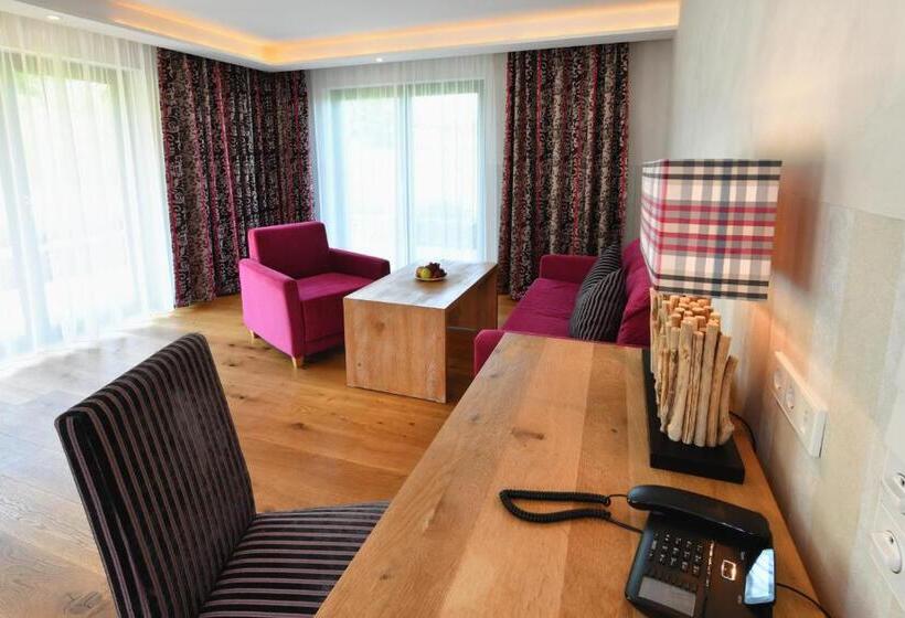 小型套房, Rebenhof