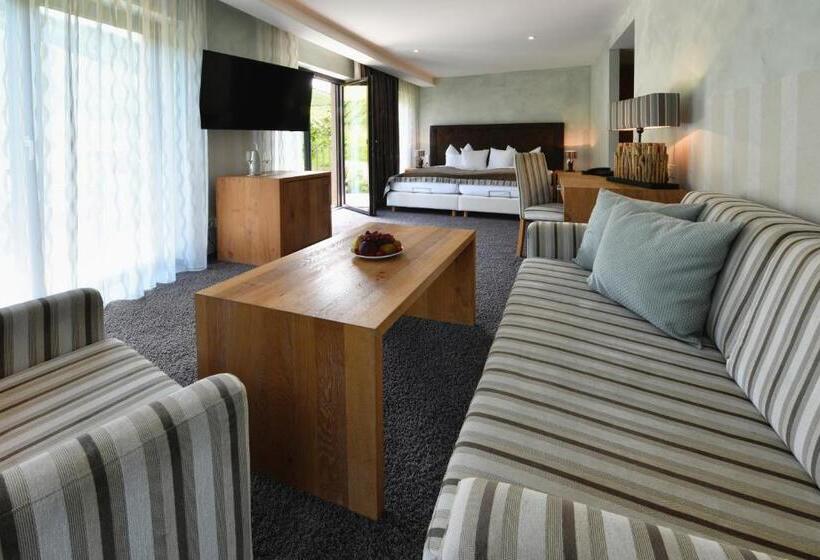 高级大房间, Rebenhof