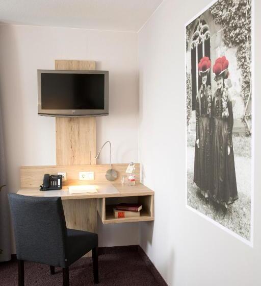 Номер Комфорт, Rössle