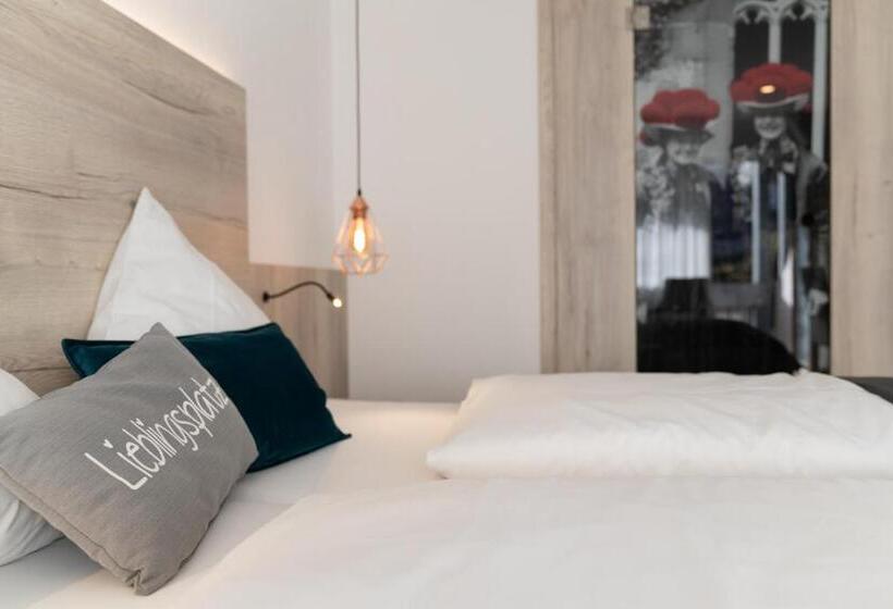 Номер Комфорт, Rössle