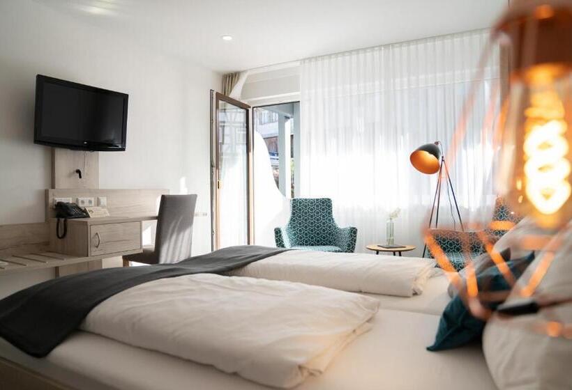 Номер Комфорт, Rössle