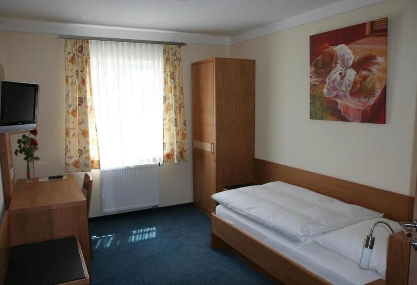 Quarto standart individual, Schlosswirt Etting