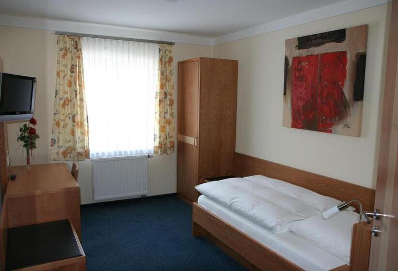 Quarto standart individual, Schlosswirt Etting