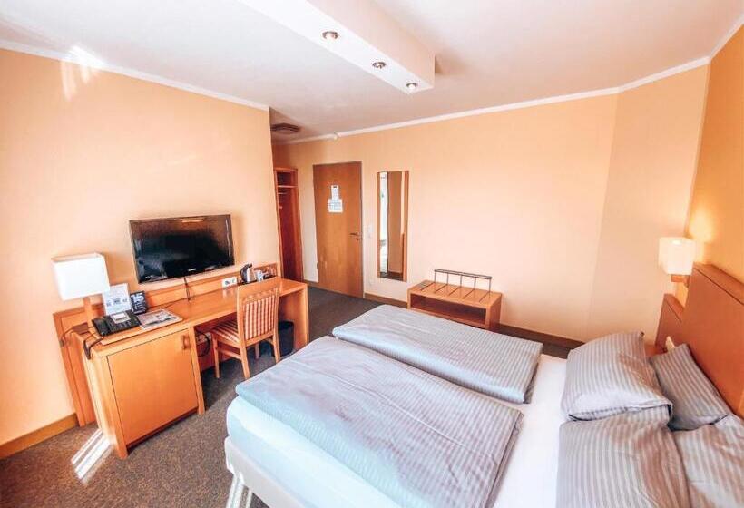 غرفة كومفورت, Schwertfirm