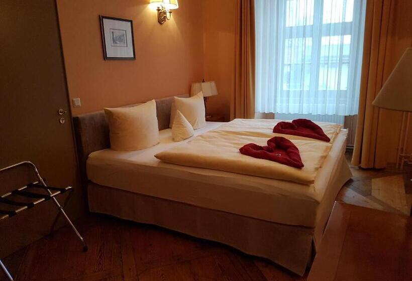 スタンダードルーム, Stadtschloß Hecklingen