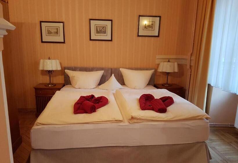 スタンダードルーム, Stadtschloß Hecklingen