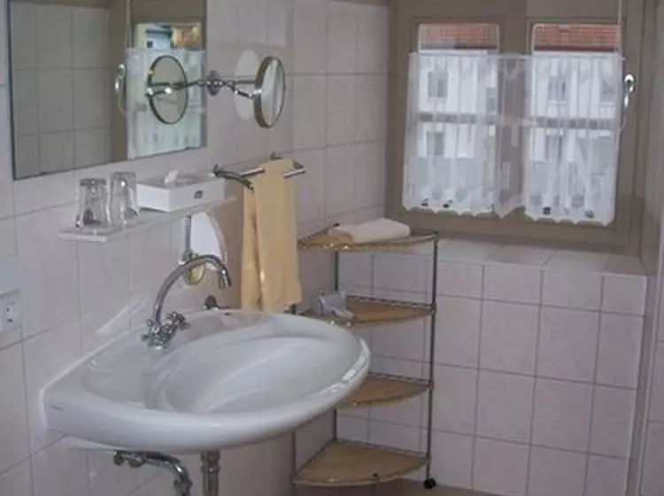 スタンダードシングルルーム, Stadtschloß Hecklingen