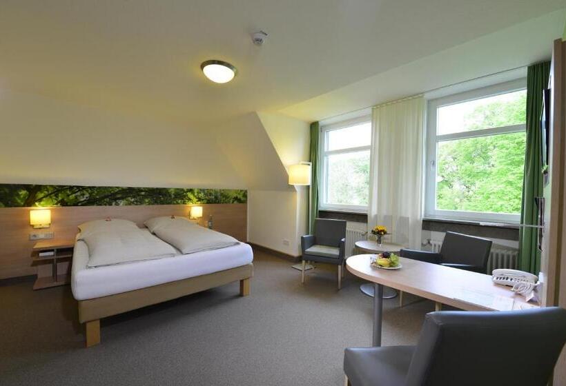 Quarto Estandar, Tagungszentrum Schmerlenbach