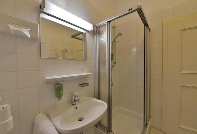 Quarto Estandar, Tagungszentrum Schmerlenbach