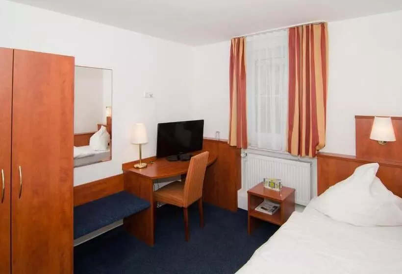 Standard Single Room, Restaurant Taormina