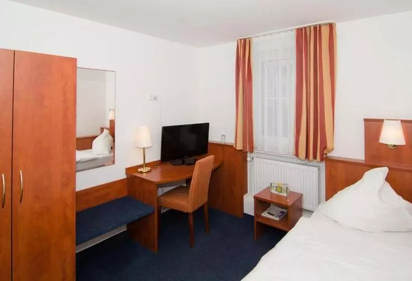 Standard Single Room, Restaurant Taormina