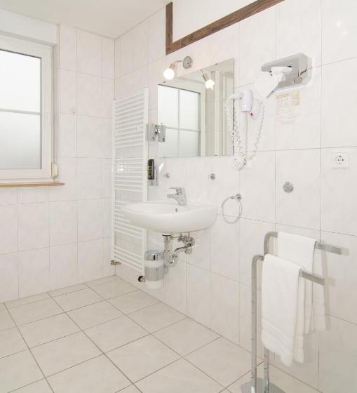 Семейный Номер, Restaurant Taormina