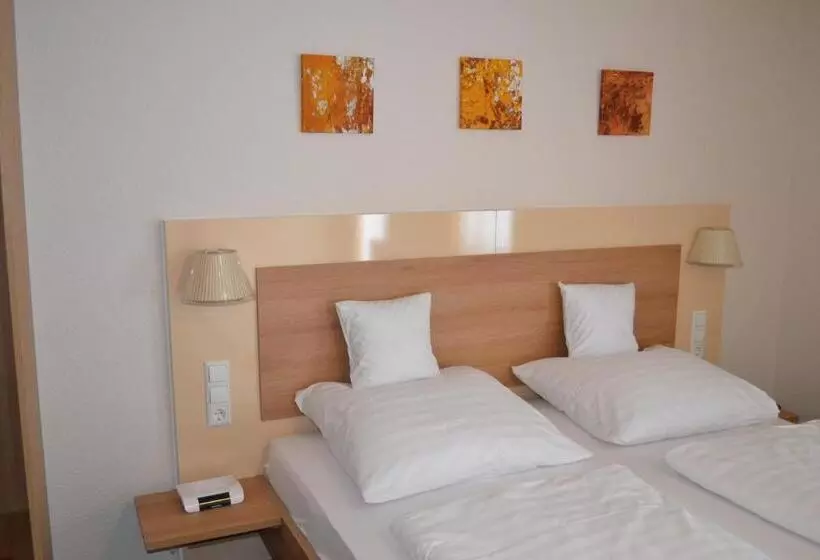 スタンダードルーム, Die Krone Am Fluss Landhotel Sindringen