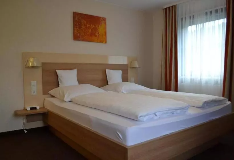 スタンダードルーム, Die Krone Am Fluss Landhotel Sindringen