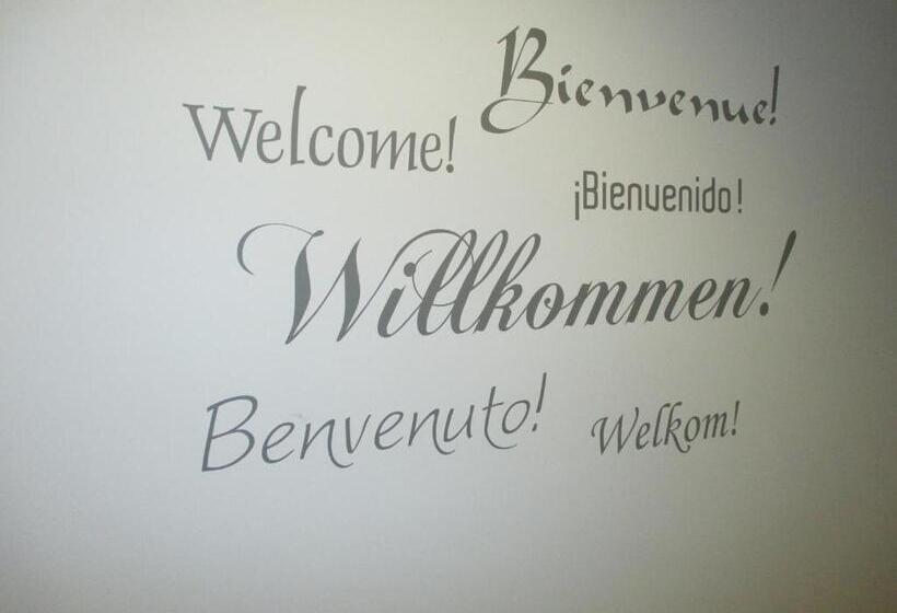 Номер Стандарт, & Gästehaus Krone